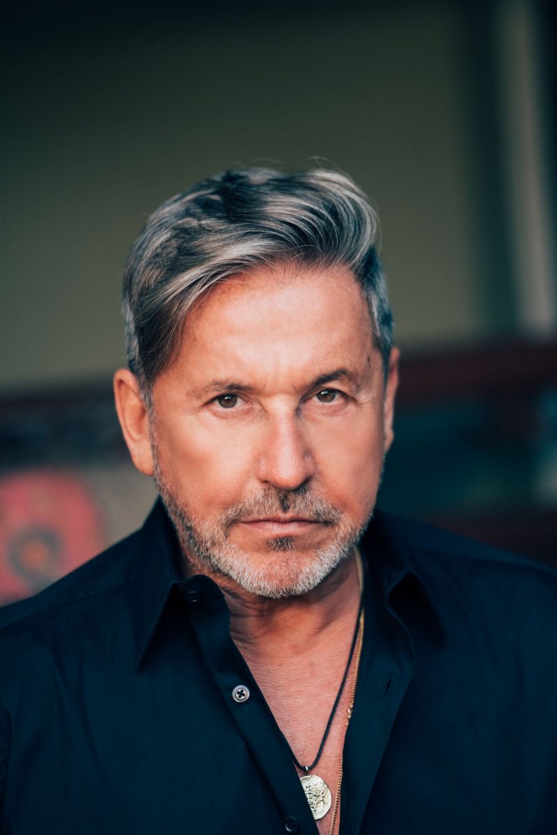 RICARDO MONTANER REGRESA A CHILE CON SU NUEVA GIRA “MONTANER” El